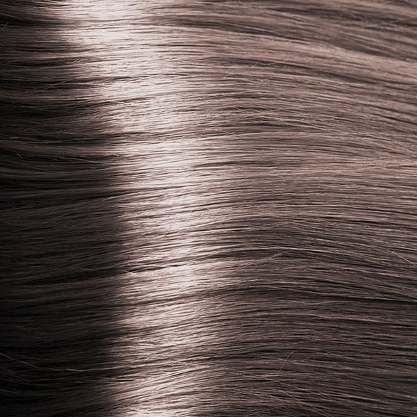 Vzorek odstínu henny Voono Dark Ash Blonde na prameni vlasů