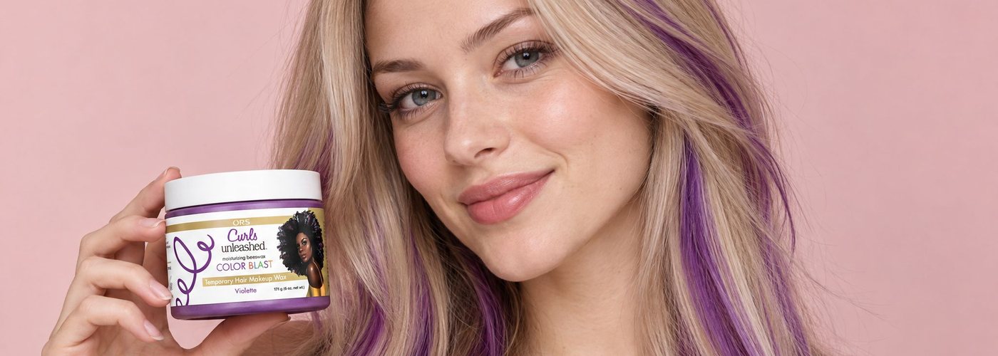 Fialové prameny barevného vosku ORS Color Blast Violette na světlých vlasech, ilustrační vizualizace